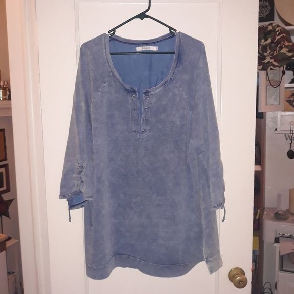 Sweatshirt, shirt with ties - Picture 3 of 9